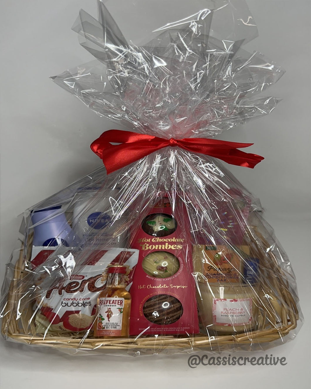 Ladies Self Care And Treats Christmas Hamper Basket UK United Kingdom, Womens Christmas Gift Box Hamper