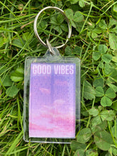 Load image into Gallery viewer, Good Vibes Keyring Keychain Pink And Purple